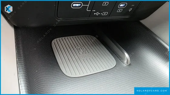 HYUNDAI GRANDEUR PREMIUM