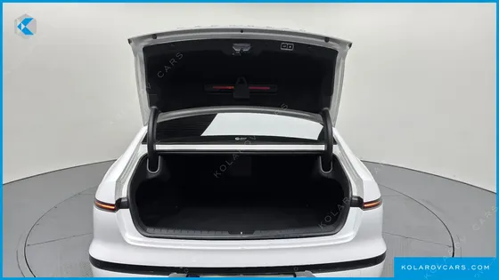 HYUNDAI GRANDEUR PREMIUM