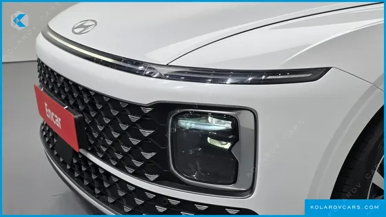 HYUNDAI GRANDEUR PREMIUM