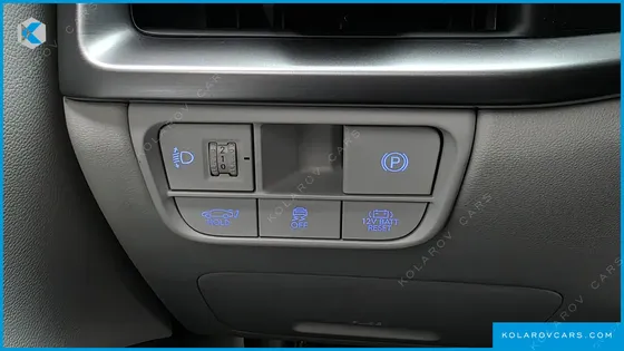 HYUNDAI GRANDEUR PREMIUM