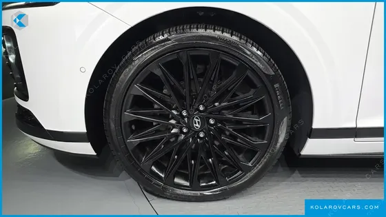 HYUNDAI GRANDEUR CALLIGRAPHY