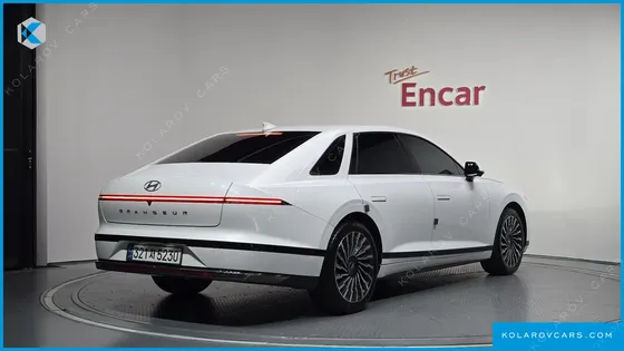 HYUNDAI GRANDEUR CALLIGRAPHY