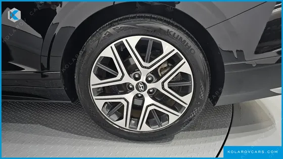 HYUNDAI GRANDEUR EXCLUSIVE