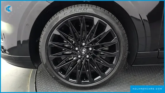 HYUNDAI GRANDEUR CALLIGRAPHY