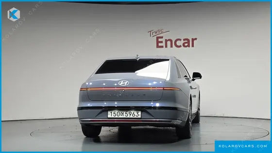 HYUNDAI GRANDEUR PREMIUM