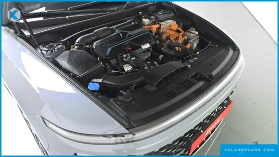 HYUNDAI GRANDEUR PREMIUM
