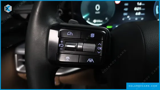 HYUNDAI GRANDEUR PREMIUM