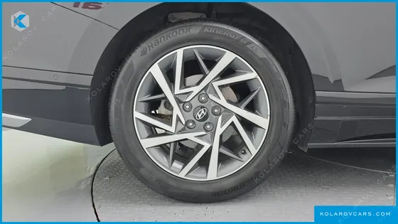 HYUNDAI GRANDEUR EXCLUSIVE
