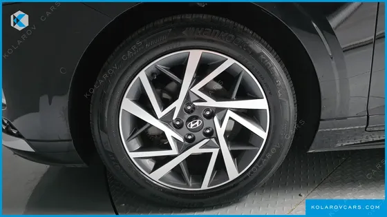 HYUNDAI GRANDEUR EXCLUSIVE