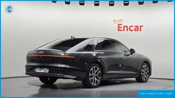 HYUNDAI GRANDEUR EXCLUSIVE