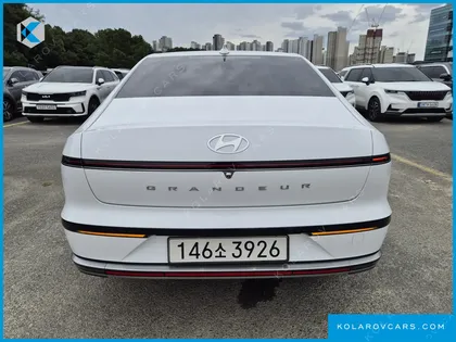 HYUNDAI GRANDEUR PREMIUM