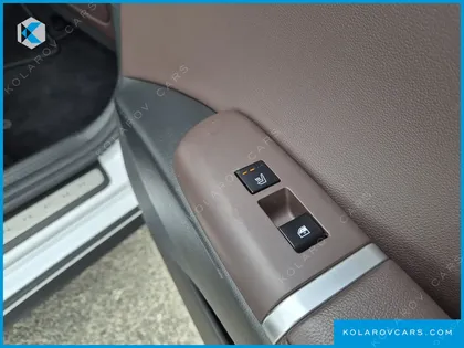 HYUNDAI GRANDEUR PREMIUM