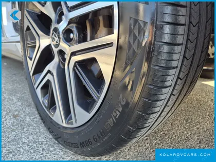 HYUNDAI GRANDEUR PREMIUM