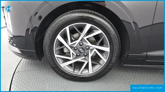 HYUNDAI GRANDEUR PREMIUM