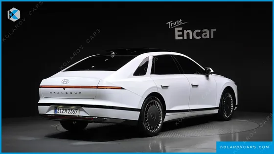 HYUNDAI GRANDEUR CALLIGRAPHY