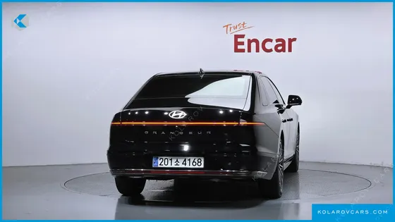 HYUNDAI GRANDEUR CALLIGRAPHY