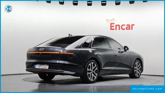 HYUNDAI GRANDEUR EXCLUSIVE
