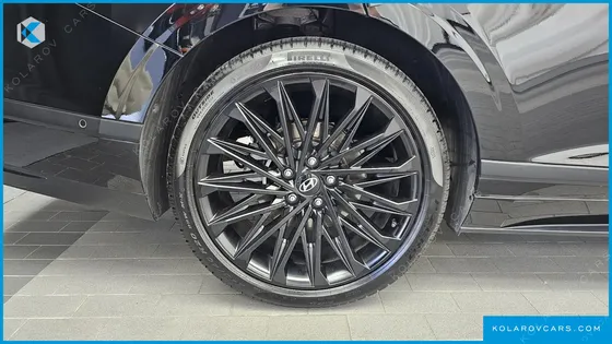 HYUNDAI GRANDEUR CALLIGRAPHY