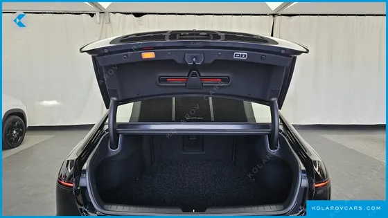 HYUNDAI GRANDEUR CALLIGRAPHY