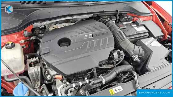 HYUNDAI KONA GASOLINE 2.0 2WD