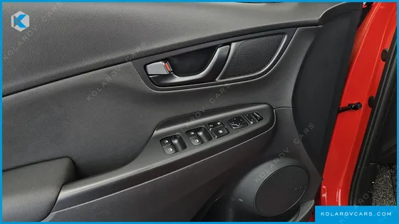 HYUNDAI KONA GASOLINE 2.0 2WD