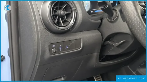 HYUNDAI KONA GASOLINE 2.0 2WD