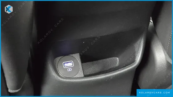 HYUNDAI KONA GASOLINE 2.0 2WD