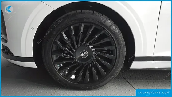 HYUNDAI GRANDEUR CALLIGRAPHY