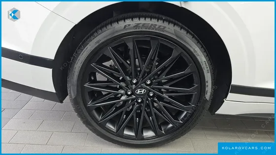 HYUNDAI GRANDEUR CALLIGRAPHY