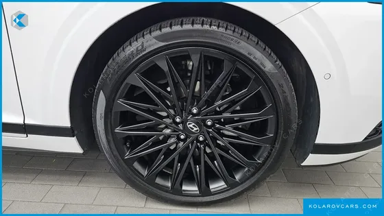 HYUNDAI GRANDEUR CALLIGRAPHY