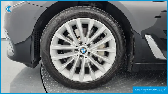 BMW 5 SERIES 530I LUXURY PLUS