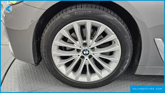 BMW 5 SERIES 520I LUXURY