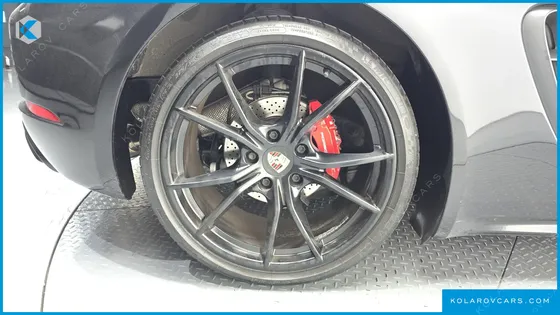 PORSCHE 718 2.5 GTS