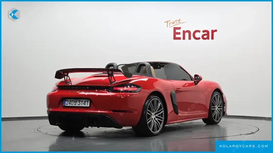 PORSCHE 718 2.0