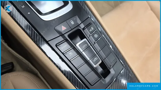 PORSCHE 718 2.0