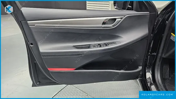 HYUNDAI GRANDEUR 2.5