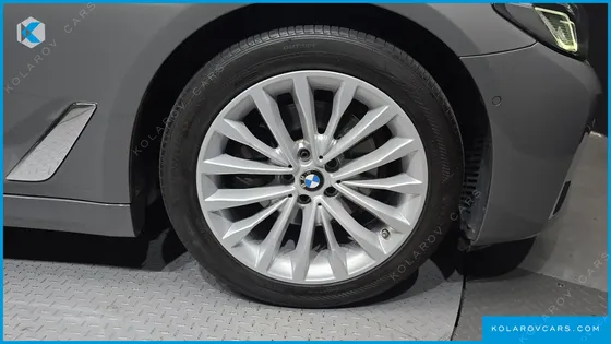 BMW 5 SERIES 520I LUXURY