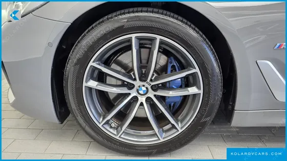 BMW 5 SERIES 520I M SPORT