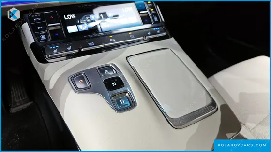HYUNDAI GRANDEUR 2.5