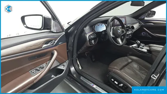 BMW 5 SERIES 520D XDRIVE M SPORT PACKAGE PLUS