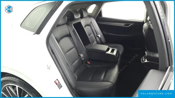 HYUNDAI GRANDEUR 3.0 LPI RENT CAR