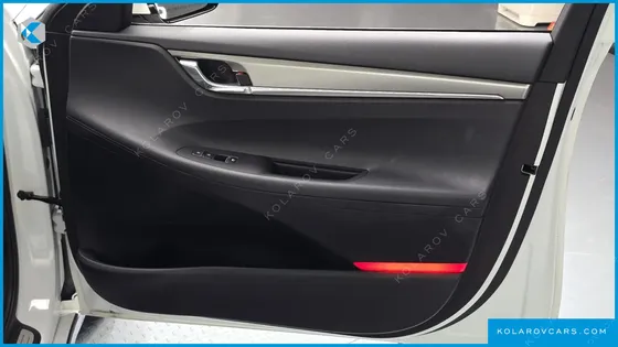 HYUNDAI GRANDEUR 3.0 LPI RENT CAR