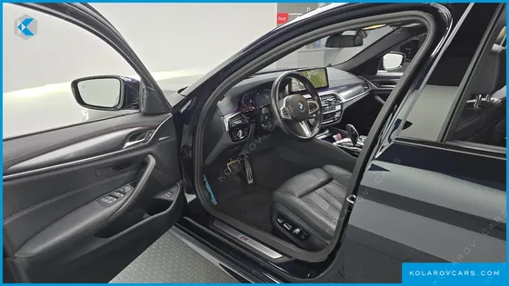 BMW 5 SERIES 520I M SPORT