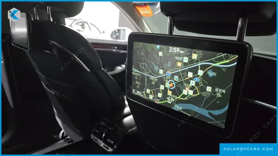 GENESIS EQ900 5.0 GDI AWD LIMOUSINE
