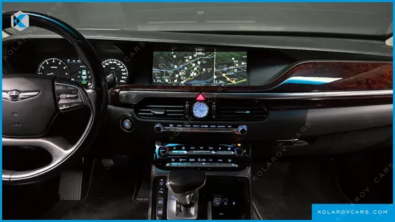 GENESIS EQ900 5.0 GDI AWD LIMOUSINE