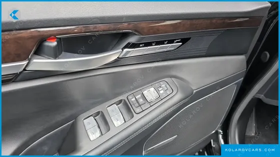 GENESIS EQ900 3.8 GDI AWD