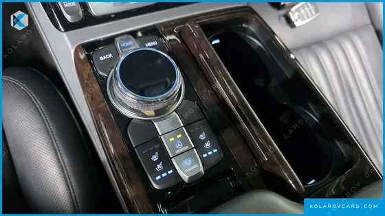 GENESIS EQ900 3.8 GDI AWD