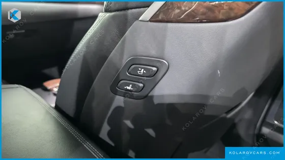 GENESIS EQ900 3.8 GDI AWD