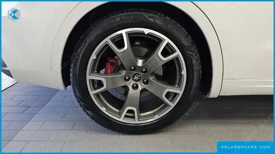 MASERATI LEVANTE 3.0 AWD