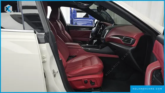 MASERATI LEVANTE 3.0 AWD